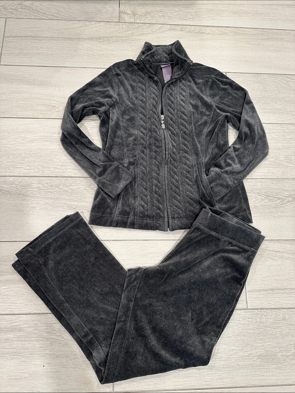 Laura Scott Slate Gray Velour Zip Jacket and pants. Size M